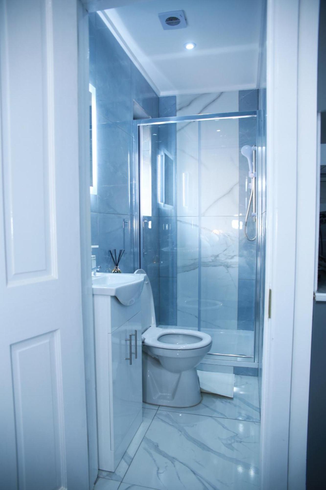 Апартаменты Harrow Luxury Flat With Free Parking. Лондон Экстерьер фото